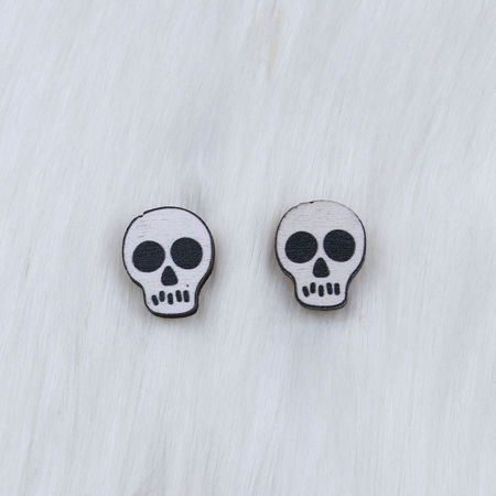 Picture of Natural Wood Halloween Ear Post Stud Earrings Black & White Skull 1.5cm, 1 Pair
