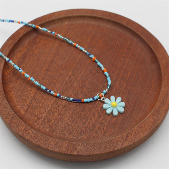 Picture of 1 Piece Lampwork Glass Pastoral Style Pendant Necklace Light Blue Daisy Flower Beaded 38cm(15") long