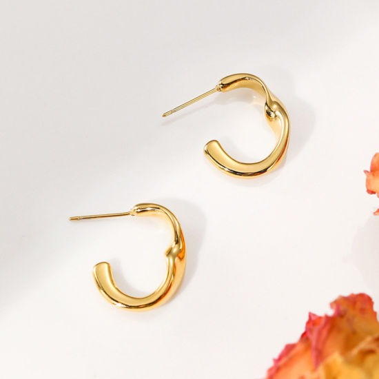 Imagen de 1 Par Enchapado al Vacío Exquisito Elegante 14K Oro Real Chapado 304 Acero Inoxidable Torcido Aretes de Aro Para Mujeres 2.1cm x 1.5cm