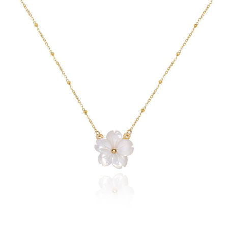 Picture of 1 Piece Vacuum Plating Stylish 18K Real Gold Plated 304 Stainless Steel & Natural Shell Link Cable Chain Flower Pendant Necklace 42cm(16 4/8") long