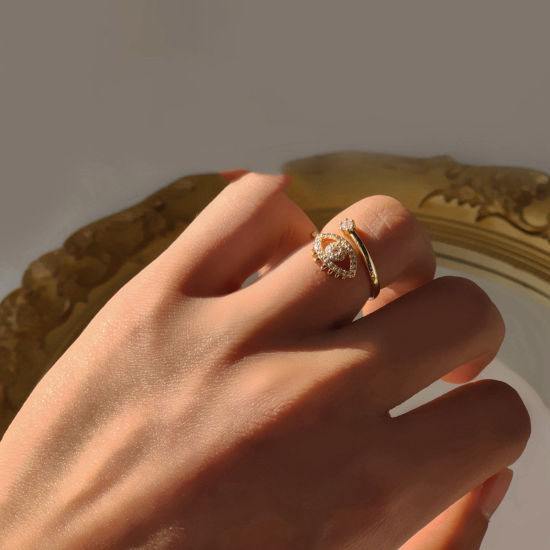 Imagen de Respetuoso del Medio Ambiente Retro Elegante 14K Oro Real Chapado Latón+ Circón Artificial Abierto Ajustable Ojo Anillos Para Mujeres 17mm (US size 6.5), 1 Unidad