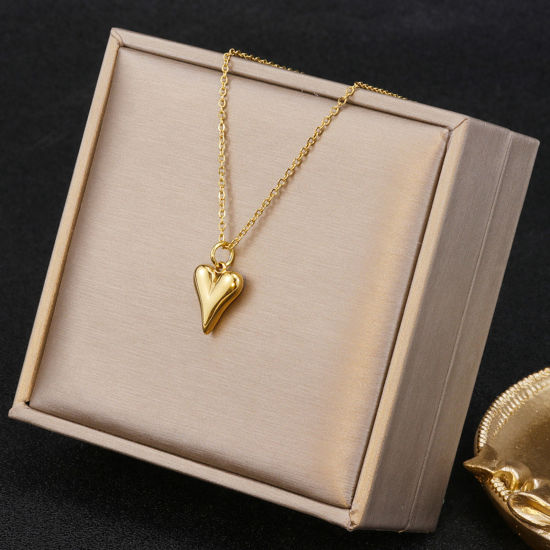 Picture of 1 Piece Vacuum Plating Minimalist Stylish 18K Gold Plated 304 Stainless Steel Link Cable Chain Heart Pendant Necklace For Women Mother's Day 45cm(17 6/8") long