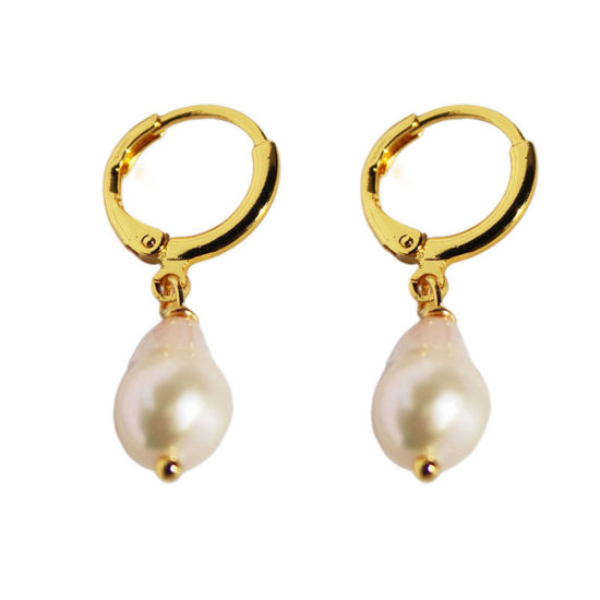 Immagine di Ipoallergenico Elegante Retrò Placcato Oro 18K Perla + Ottone Baroque Orecchino Per Donne Anniversario 3.5cm x 0.8cm, 1 Paio