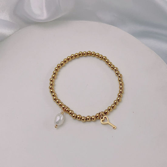 Picture of Eco-friendly Dainty Simple 18K Gold Plated 304 Stainless Steel & Natural Pearl Key Elastic Charm Bracelets For Women Anniversary 18cm(7 1/8") long, 1 Piece