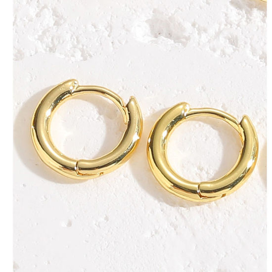Immagine di 1 Paio Placcatura Sottovuoto Ecologica Squisito Semplice 14k Vero Oro Placcato Ottone Anello Orecchini Circolari Per Donne Laurea 10mm Dia.