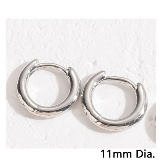 Immagine di 1 Paio Placcatura Sottovuoto Ecologica Squisito Semplice Vero Platino Placcato Ottone Anello Orecchini Circolari Per Donne Laurea 11mm Dia.