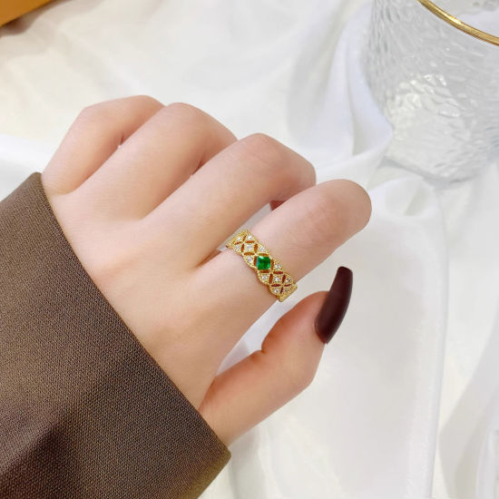 Immagine di 1 Pz Ecologico Squisito Elegante Placcato Oro 18K Ottone & Strass Aperto A Forma di Ventagli Pizzo Anello Per Donne Festa 17mm (taglia di US: 6.5)