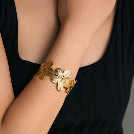 1 Piece Eco-friendly Stylish Retro 18K Real Gold Plated Brass Flower Metal Strips For DIY Cuff Bracelet Bangle Making Jewelry Findings For Women Party 6cm Dia.