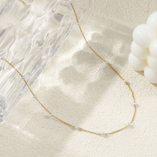 Bild von 1 Strang 18K Echtgold plattiert Perlenkette Halskette, 304 Edelstahl & Acryl 45cm + 5cm, Kettengröße: 1.4mm, Für Frauen, Weiß Acryl Imitat Perle, Minimalistisch Exquisit Geschenk, Umweltfreundlich