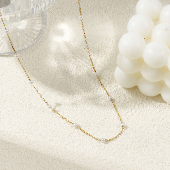 Bild von 1 Strang 18K Echtgold plattiert Perlenkette Halskette, 304 Edelstahl & Acryl 45cm + 5cm, Kettengröße: 1.4mm, Für Frauen, Weiß Acryl Imitat Perle, Minimalistisch Exquisit Geschenk, Umweltfreundlich