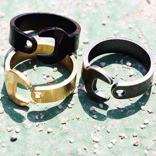 Picture of Titanium Steel Adjustable Rings Antique Silver Color Wrench 18.3mm(US Size 8.25), 1 Piece