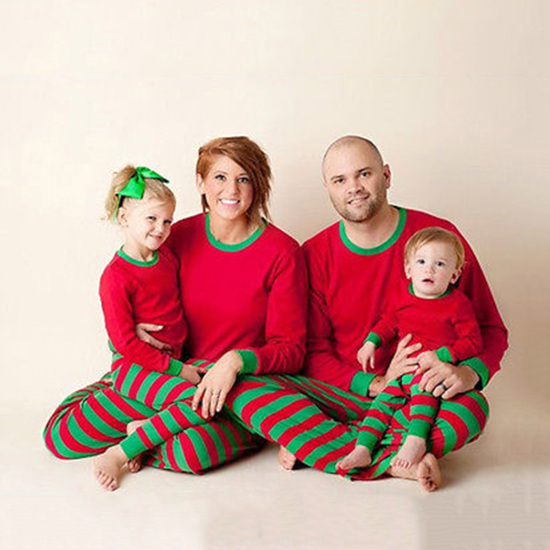 綿 クリスマス ファミリーマッチング寝間着ナイトウェアパジャマセット レッド + 緑 縞模様 お子様に適しています 5歳  1 セット の画像