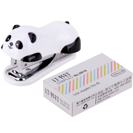 Bild von ABS Plastik Hefter Heftgerät Panda Schwarz & Weiß 62mm x 29mm, 1 Set(inkl. 1 Box Heftklammern)