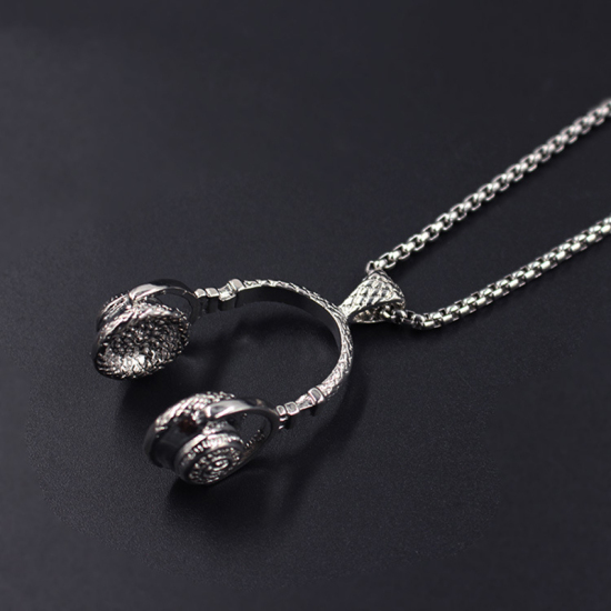Picture of Necklace Silver Tone Headphone 60cm(23 5/8") long, 1 Piece