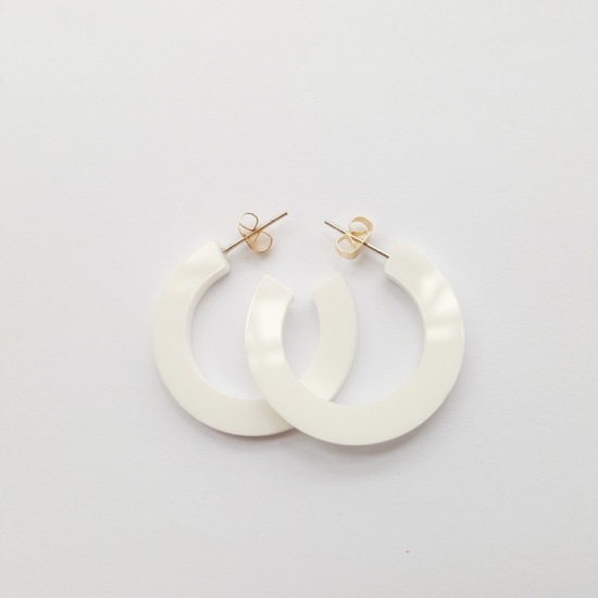 Picture of Acrylic Earrings White Transparent Round 30mm(1 1/8") Dia, 1 Pair