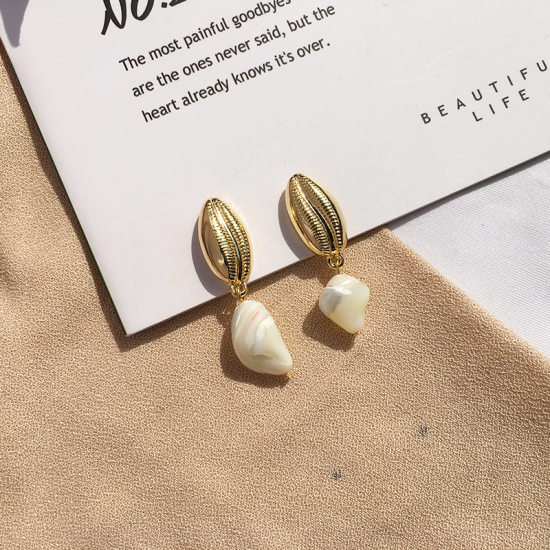 Picture of Earrings Gold Plated Shell 1 Pair