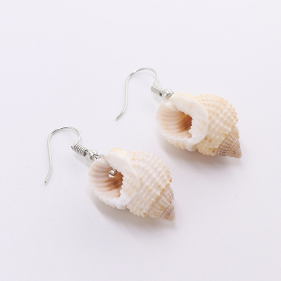 Picture of Shell Ocean Jewelry Earrings Beige Conch/ Sea Snail 1 Pair